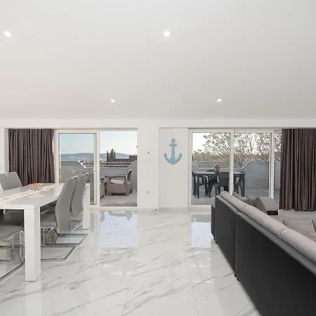 Ilm Apartment